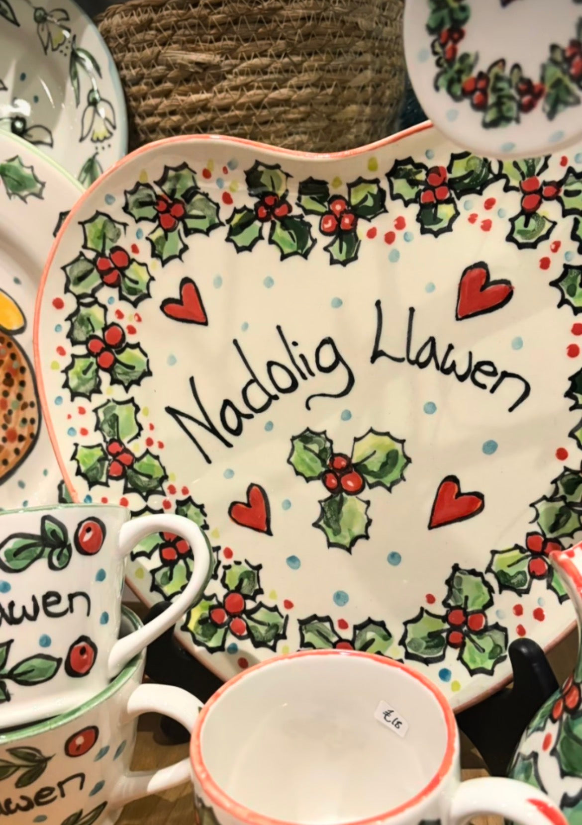 Festive pottery painting evenings in December