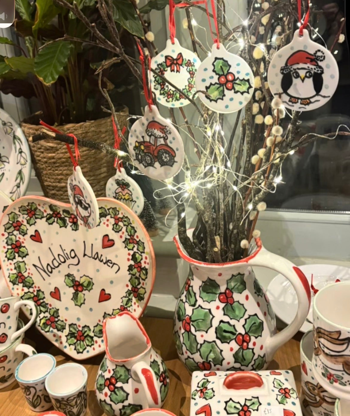 Festive pottery painting evenings in December